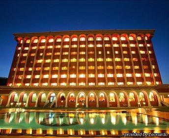 Hotel Sitara Grand Hyderabad Exteriör bild